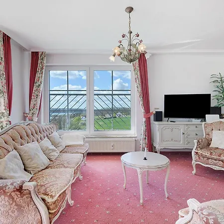 Apartment Romantik-suite Mit Whirlpool Spalt
