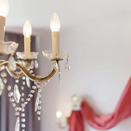 Romantik-suite Mit Whirlpool Apartment *